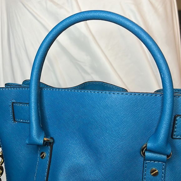 🔥Michael Kors Hamilton Tote. Teal. Dust bag included🔥 - Picture 4 of 10
